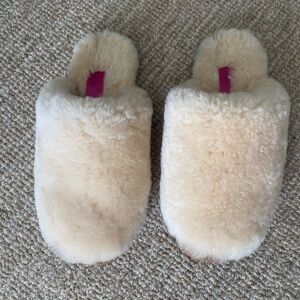 COCO FOXY MOXYS 100% Merino Wool slipper from London